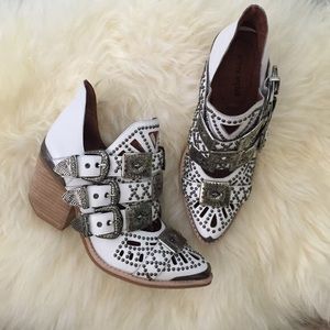 Jeffrey Campbell Wycliff shoes